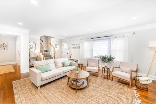 Winston - Salem Casa | Ardmore Neighborhood Gem - pet and kid friendly