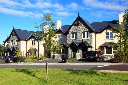 Kenmare Casa | Ardmullen Walnut 3 Bed Holiday Home