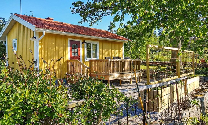 Mjovik Casa | Alojamiento de 1 habitaciones en Nättraby