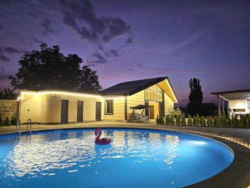 Aruch Casa | Arev Rest House