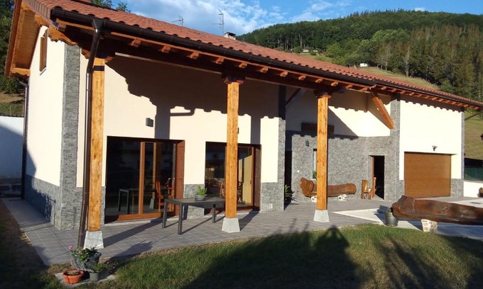 Sumbilla Casa | Argixti