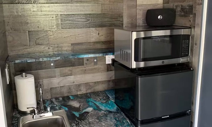Kitty Hawk Apartamento | Argyles Too! A brand new Loft Efficiency