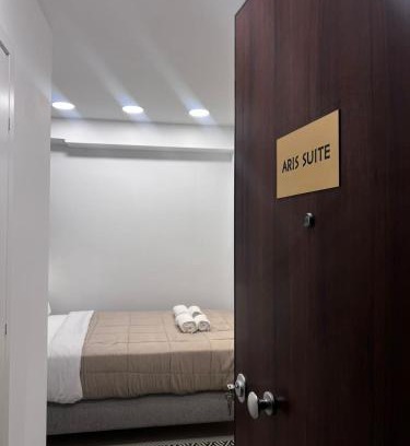 Monastiraki Apartamento | Aris Monastiraki Suite by Zeussuites