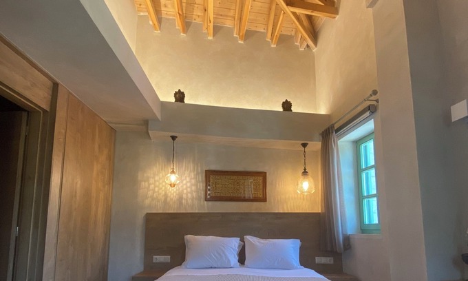 Aristi Apartamento | Aristi boutique stonehouse with attic