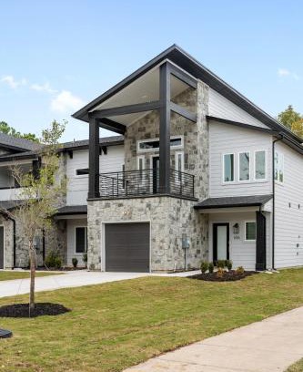 Central Arlington Casa | Arlington Retreat