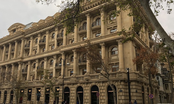 Sabayil Apartamento | Edificio Armani en la calle Zafira Aliyeva