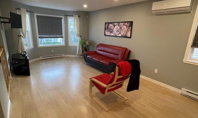 Halifax Casa | Armdale Urban Lodge, Dine & Stay
