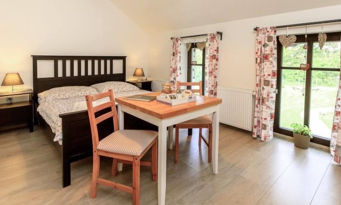 Arnoltice u Decina Apartamento | Arnoltice 5 by Interhome