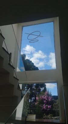 Jardim Andira Casa | Arquitetura Moderna com Conforto Serrano