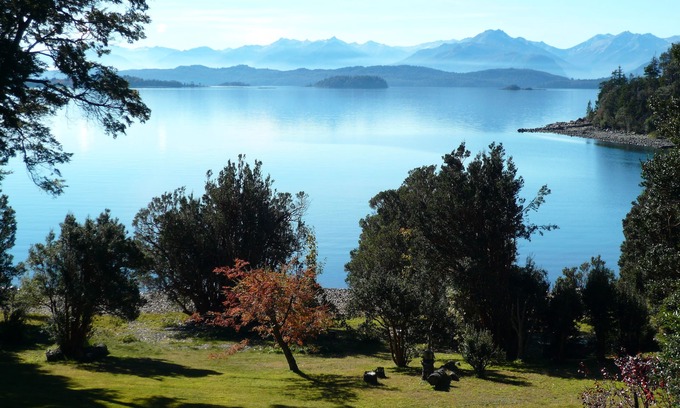 Nahuel Huapi Casa | Casa Arrayanes con extraordinaria vista y costa al lago Nahuel Huapi