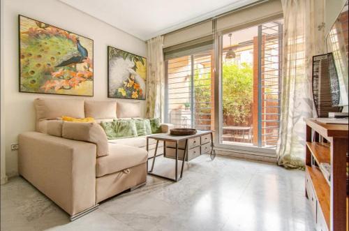 Distrito Noroeste Apartamento | Arruzafa Home