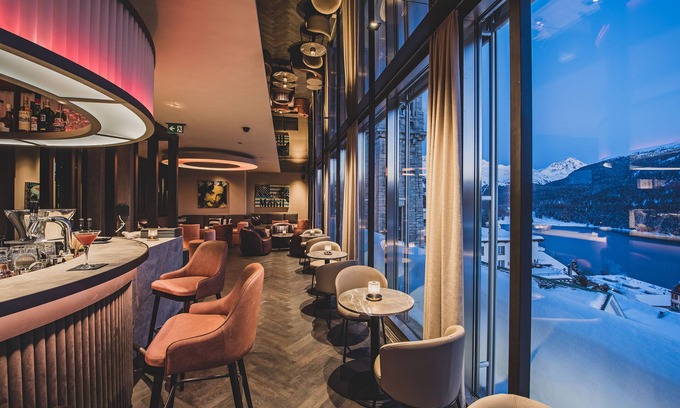 St. Moritz Hotel | Art Boutique Hotel Monopol