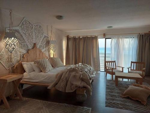 Rand Rifles Casa | Art Cabin At The Beach