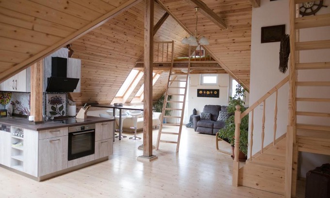 Decin Apartamento | art-house 3 attic apartment with terrace