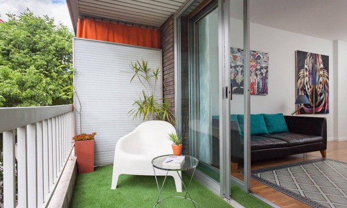 Sant Antoni Apartamento | Art House Renoir Plaza Universitat Sant Antoni