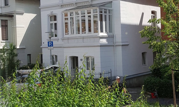 Dobbenviertel Apartamento | Art over the roofs in the Dobbenviertel