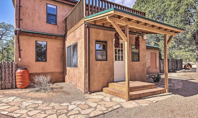 Rowe Cabina | ¡NUEVO! Peaceful Rowe Home w / Pecos Natl Park Views!
