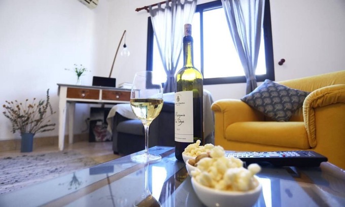 Mar Mikhael Apartamento | Artistic 2 bedrooms apartment in the heart of mar mikhael