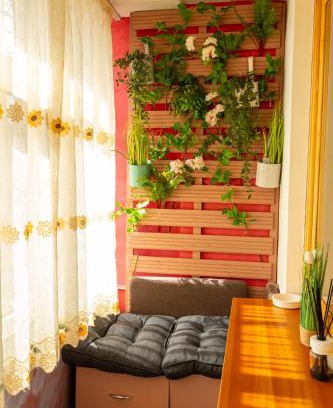 Barsanesti Apartamento | Artistic