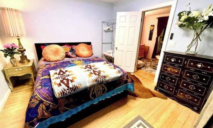 Burbank Casa | Sweet 1Br Swan's Nest by Park, Shop/Restr, Airport