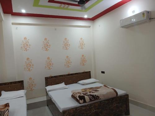 Misrikh Casa | Arvind maurya home stye