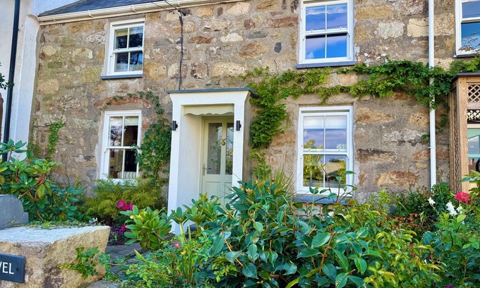 Llanbedrog Cabaña | Arwel Cottage (3 bedroom)