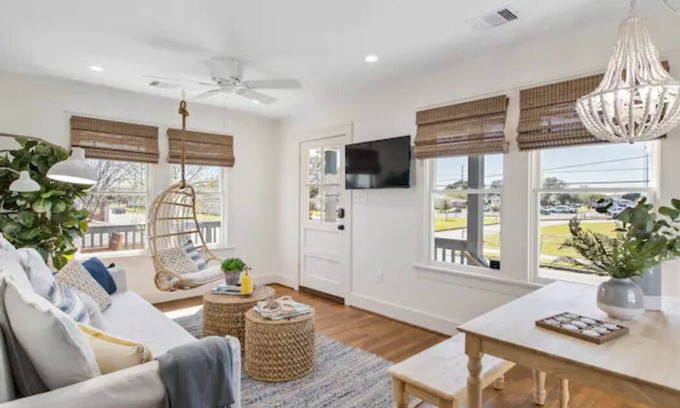 Galveston Casa | As seen on HGTV & DIY Network's -Restoring Galveston Season 2!