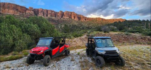 Globe Casa | Ash Creek Canyon Mining Cabin Chrysotile Arizona