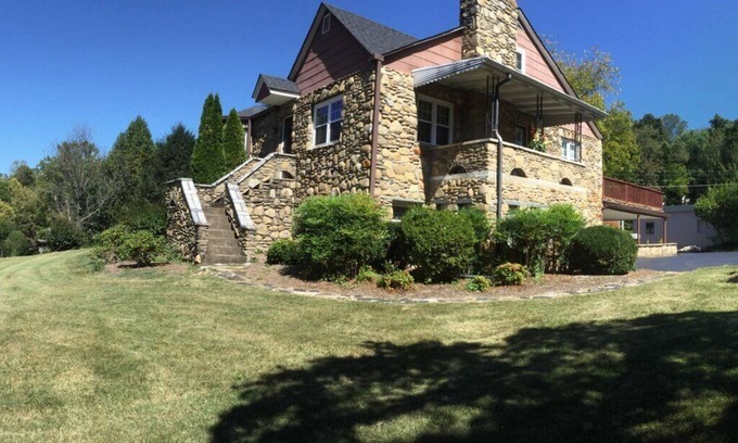 Woodfin Apartamento | Asheville Fresh Mountain Air