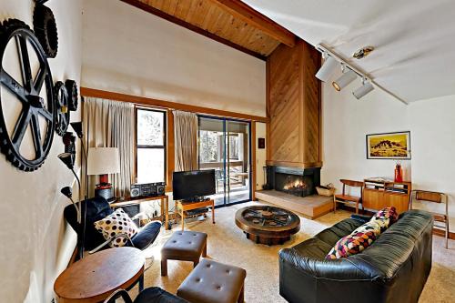 Truckee Apartamento | Aspen Grove Escape