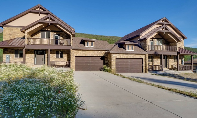 Blue River Casa | Aspen Grove Views: Spacious Duplex 5 Mi to Breck