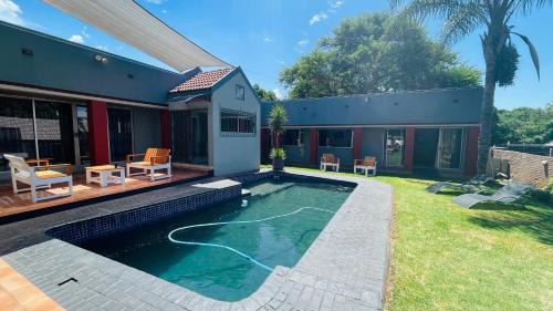 Zwartkop Casa | Aspen Guest House NO LOADSHEDDING