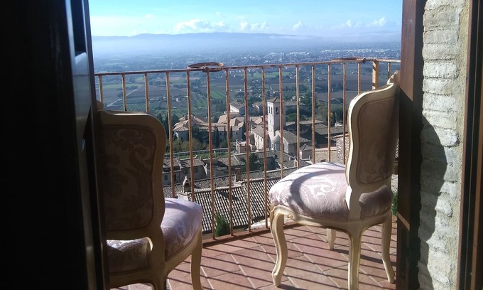 Assisi Apartamento | Assisiheart, vivienda antigua y renovada en el centro de assisi