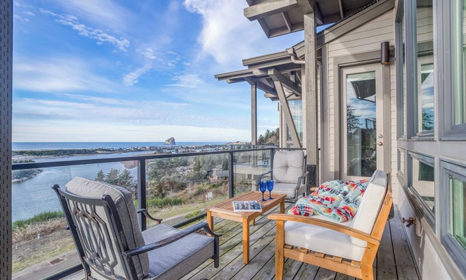 Oregon Coast Casa | Astonishing River, Ocean Views including Haystack Rock in Pacific City, Clubhous