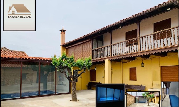 Valdespino de Somoza Casa | Astorga. León. Piscina. Casa Val de San Lorenzo.