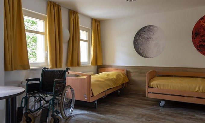 Cossebaude Apartamento | Astronomy room - Guest house Dresden - Alte Schule Gohlis