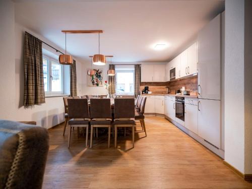 Bruck an der Grossglocknerstrasse Chalet De Esquí | Chalet in Zell am See near Ski Slopes, cleaning included