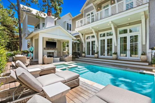 Wiregrass Meadows Casa | At Last