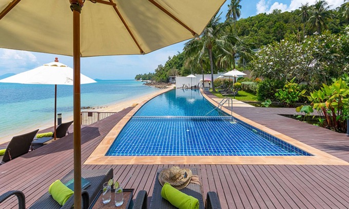 Bang Po Villa | At Last You and Your Friends can Rent a Luxury Villa with 24/7 Concierge and Private Chef