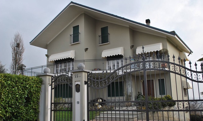 Monteu Roero Casa | En la casa de Nonna Ina.