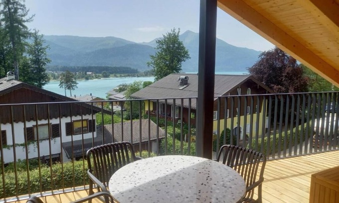 Ried Apartamento | Deluxe One-Bedroom Apartment with Lake View