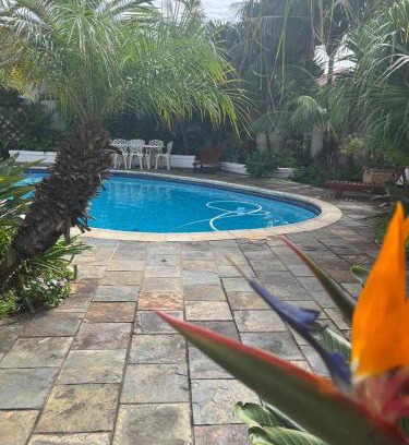 Pollok Beach Casa | At Sta-Plus Guest House