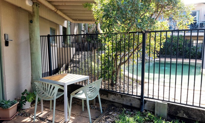 Point Lookout Apartamento | At the Beach - Modern Studio Steps from the Beach!