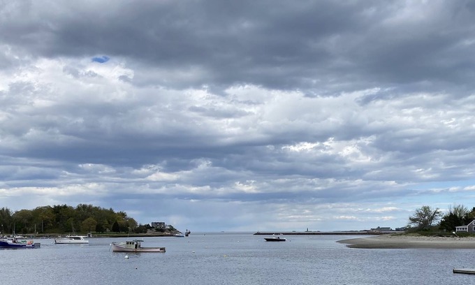 Cohasset Apartamento | At the edge of Cohasset Village Center!