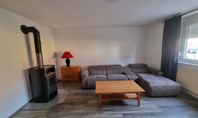 Hochleithen Apartamento | ONE Self-Check-In, 3km freeway