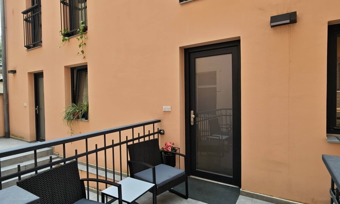 Karlin Apartamento | Atelier in the Heart of Karlín