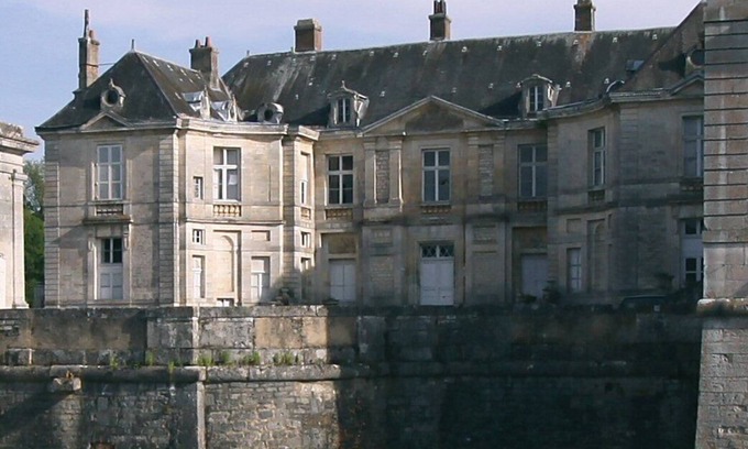 Lignieres Cabaña | L'Atelier Jacques Coeur, casa rural con encanto de 4 ****, 120m², luminosa, entre Bourges, George Sand, Valençay y jardines notables