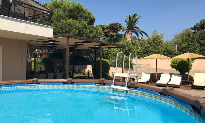 Palaia Fokaia Casa | Athenian Riviera Family House