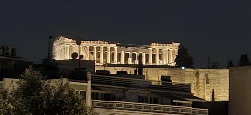 Kinosargous Apartamento | Athenslander Acropolis view