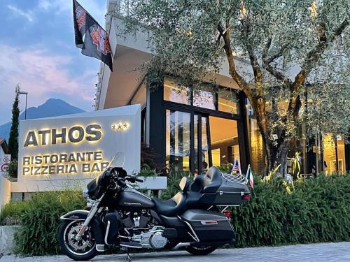 Riva del Garda Hotel | Athos Hotel